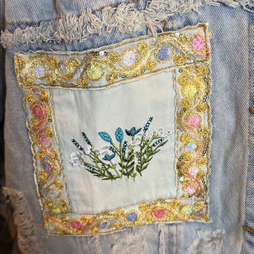 Nwot Pol Oversized Distressed, Patchwork Denim Ja… - image 4